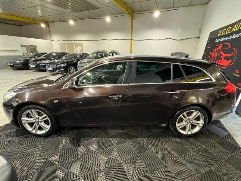 OPEL INSIGNIA A Sports Tourer 2010