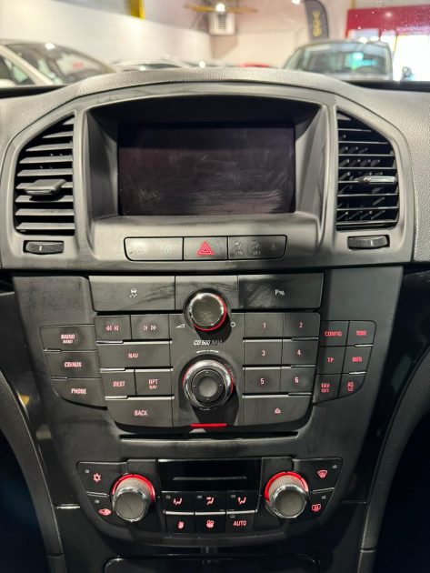 OPEL INSIGNIA A Sports Tourer 2010