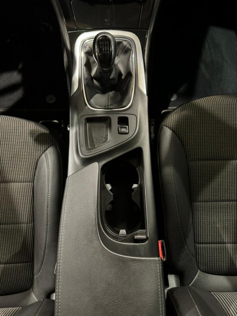 OPEL INSIGNIA A Sports Tourer 2010