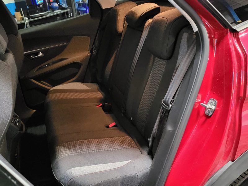 PEUGEOT 3008 II 1.2 PureTech 130cv Allure Business Boîte Auto EAT