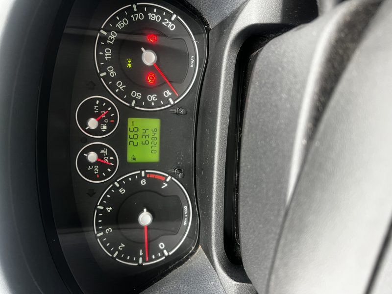 FORD FIESTA   1.25 16V 75 CV FAIBLE KILOMETRAGE 