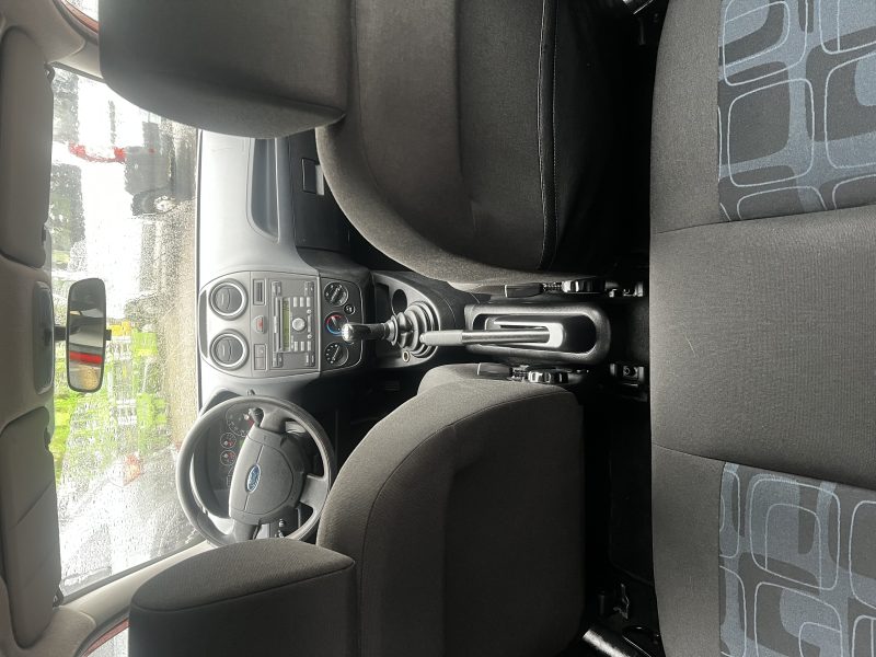 FORD FIESTA   1.25 16V 75 CV FAIBLE KILOMETRAGE 