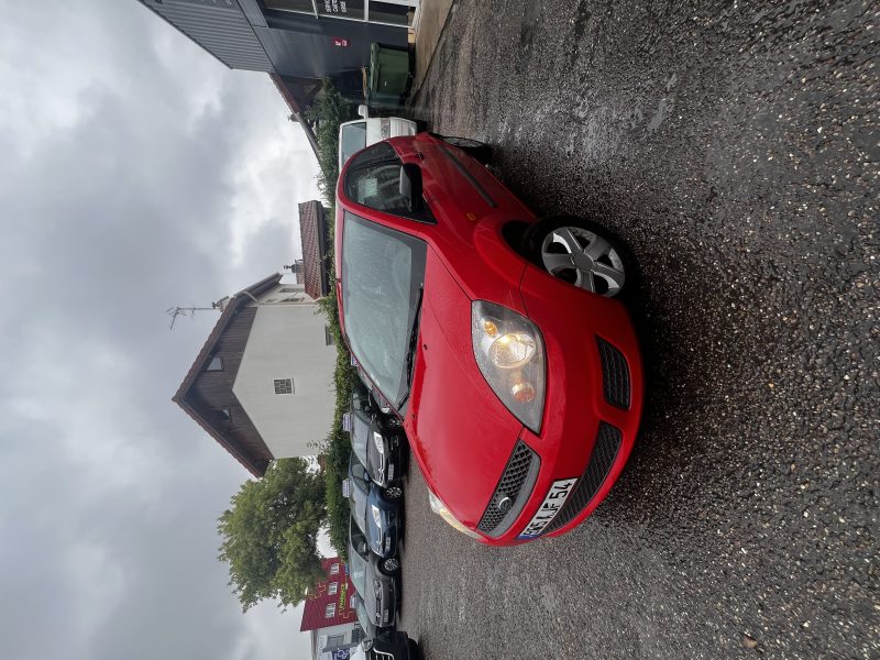 FORD FIESTA   1.25 16V 75 CV FAIBLE KILOMETRAGE 