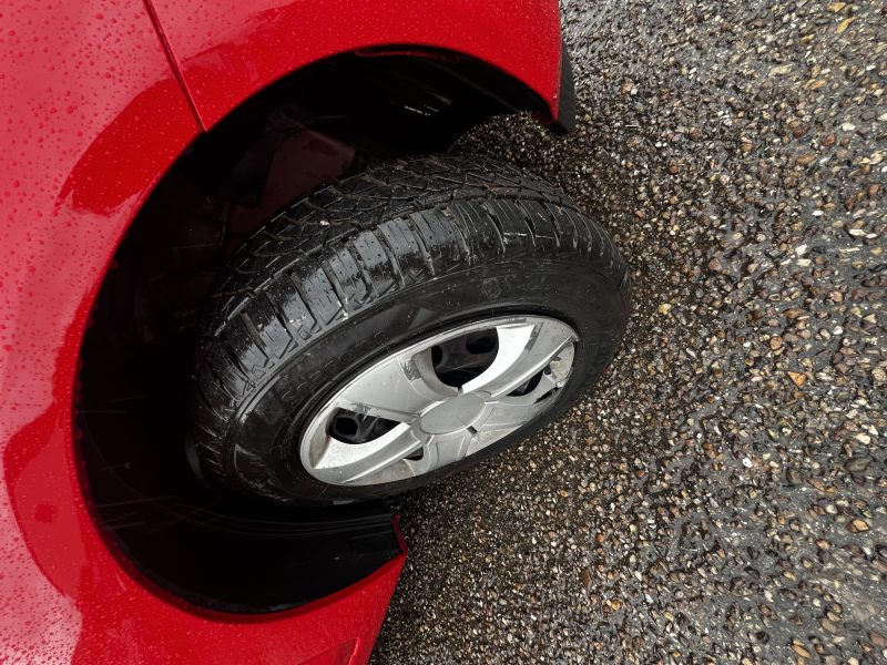 FORD FIESTA   1.25 16V 75 CV FAIBLE KILOMETRAGE 