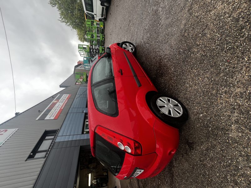 FORD FIESTA   1.25 16V 75 CV FAIBLE KILOMETRAGE 