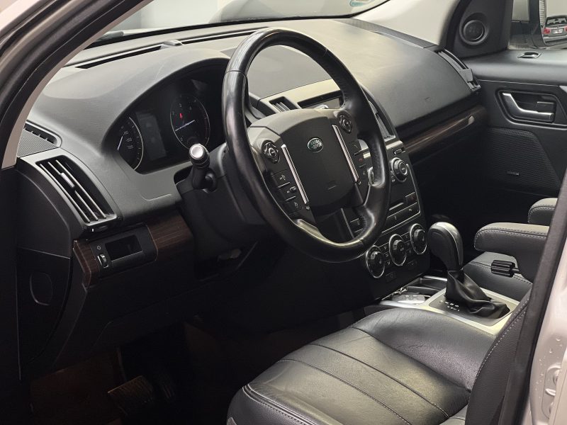 LAND ROVER FREELANDER 2.2 SD4 190CH HSE 4X4