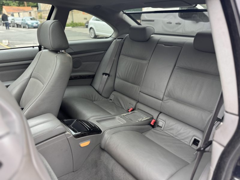 BMW 335D E92 SPORT BOITE AUTOMATIQUE PAYER EN 4X