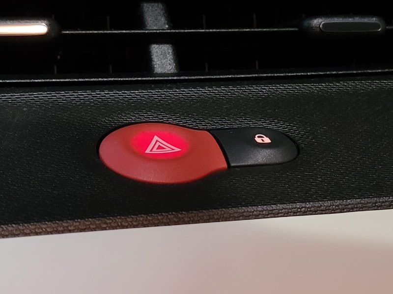  0.9 TCe 95 ch / INTENS 