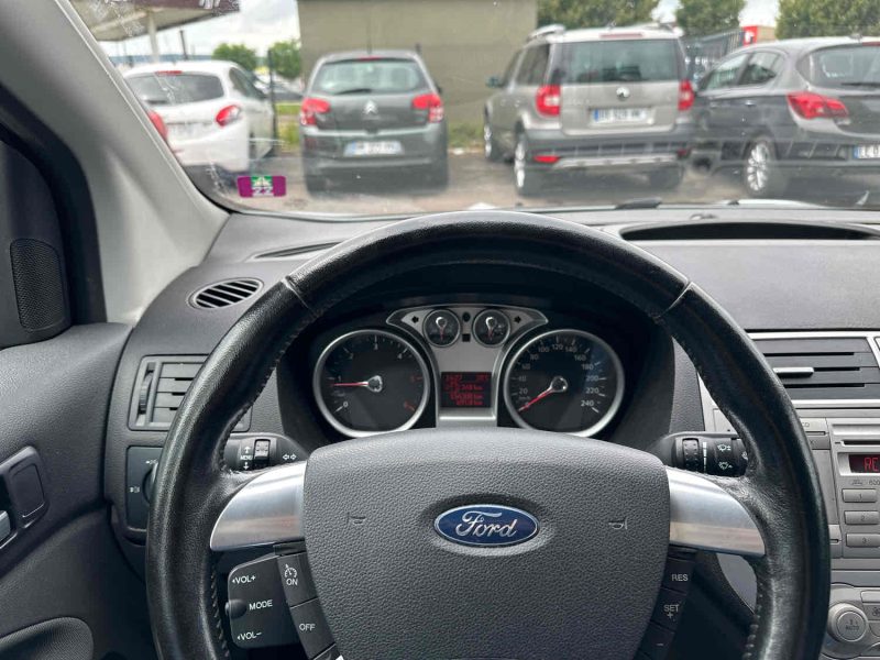 FORD KUGA 2011