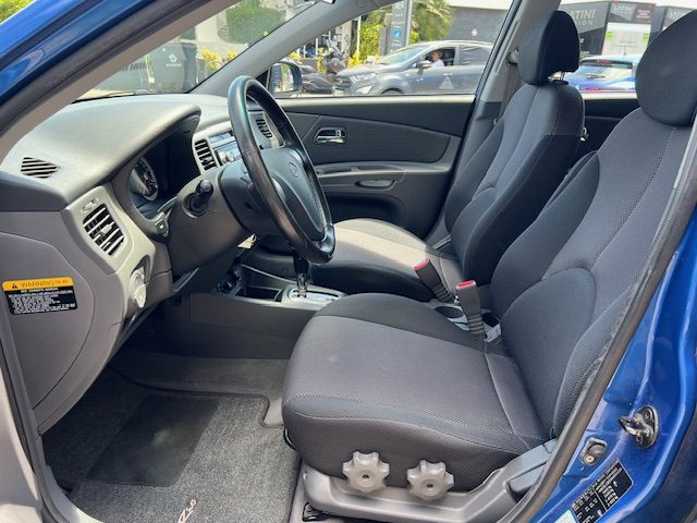 KIA RIO 1,4L AUTOMATIQUE 5 PORTES 