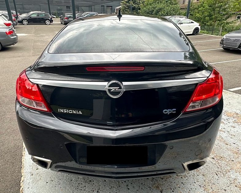 OPEL INSIGNIA 2.8 V6 325 Turbo OPC 4x4