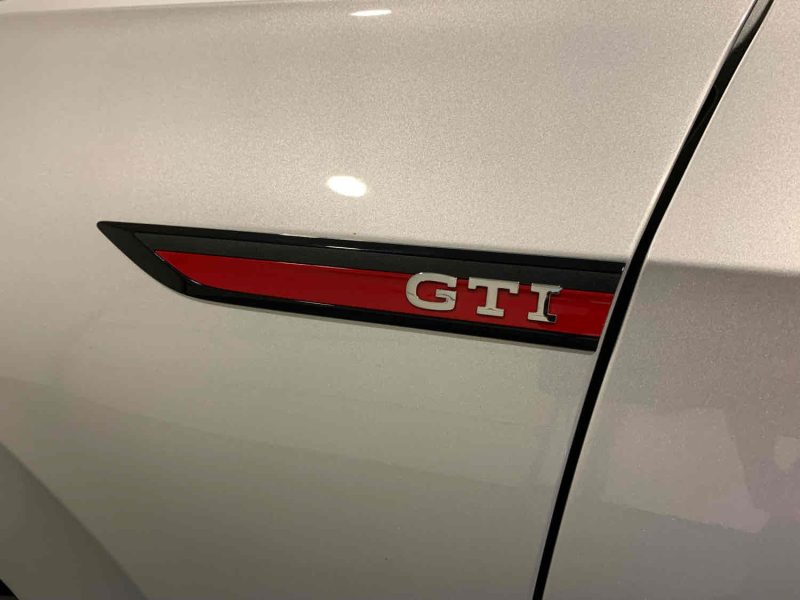 VW GOLF VIII 2022 300CH ORIGINE FRANCE 