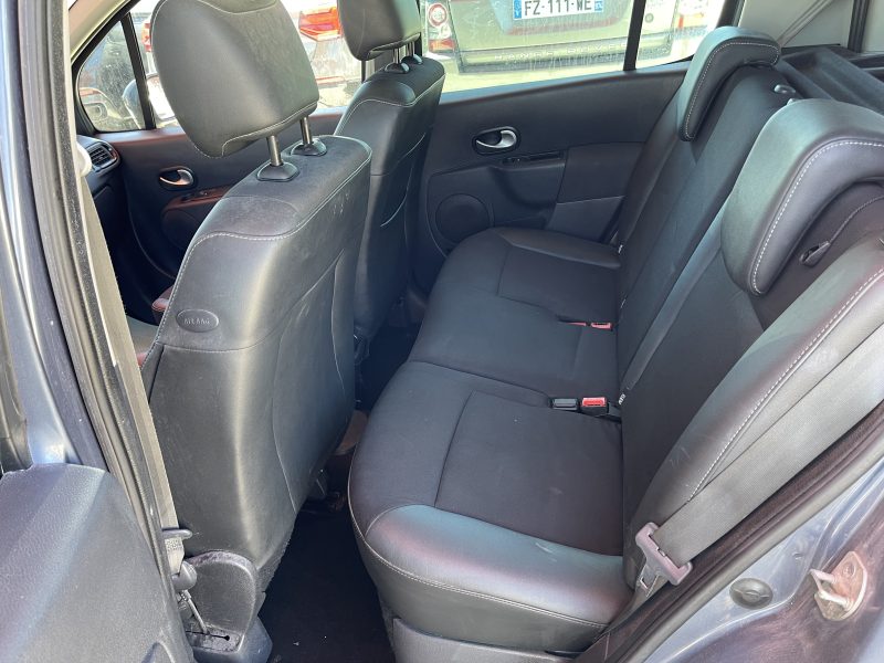 RENAULT MODUS / GRAND MODUS 2012