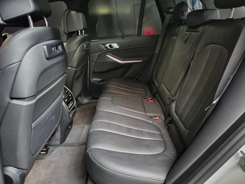 BMW X5 n:45e xDrive Plug-in-Hybrid STEPTRONIC8 394cv M SPORT / SUIVI BMW / CAMERA 360 / TOIT OUVRANT