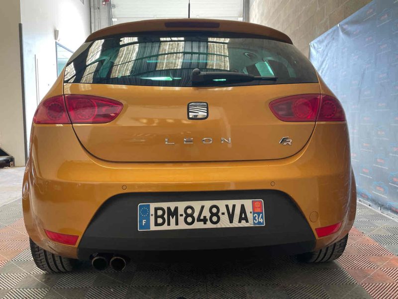 SEAT LEON 2011 2.0 TFSI 1984cm3 211cv