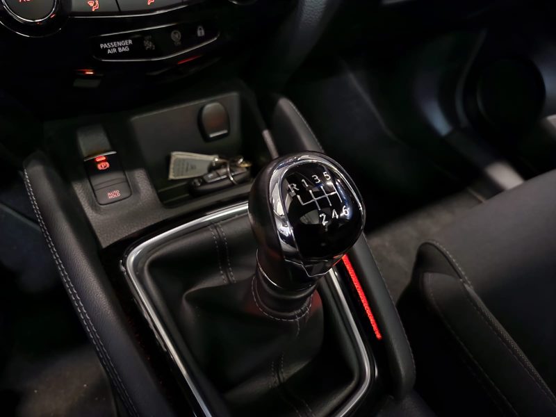 NISSAN QASHQAI 1.3 DIG-T 140cv N-CONNECTA / 1ÈRE MAIN+FULL ENTRETIEN NISSAN+CAMÉRA 360°+CARPLAY+TOIT