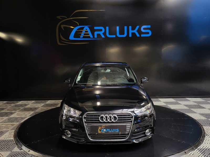 AUDI A1 1.6 TDI 90cv AMBIENTE / AIDE AU PARKING AR+BLUETOOTH+FEUX AUTO/