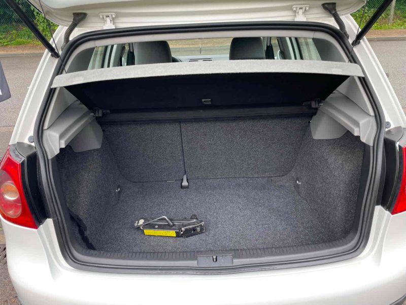 VOLKSWAGEN GOLF V 1.6FSI 115CV