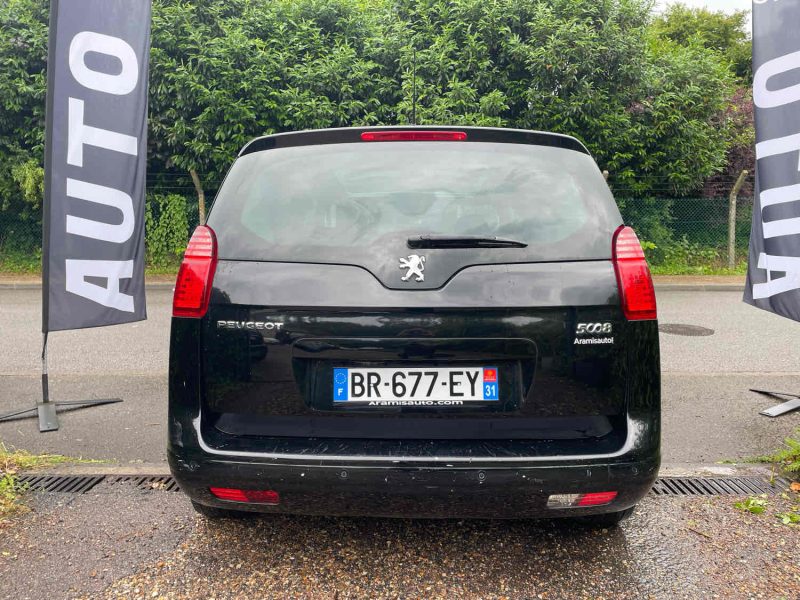 PEUGEOT 5008 1.6HDI 112CV