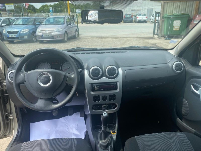 DACIA SANDERO 2009