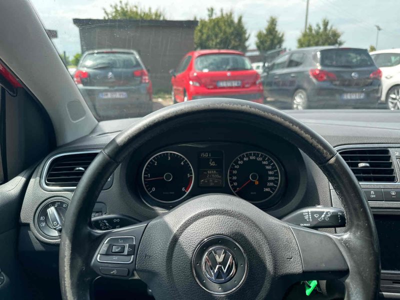 VOLKSWAGEN POLO V 2010