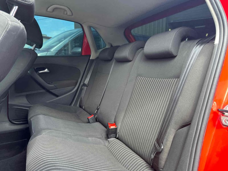 VOLKSWAGEN POLO V 2010