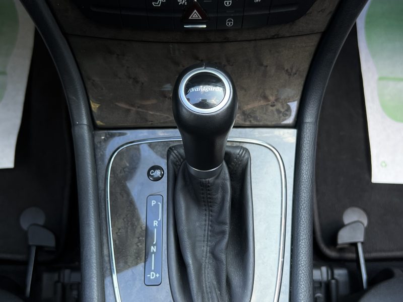 MERCEDES CLASSE E III PHASE 2 AVANTGARDE 320 CDI 3.0 V6 224 Cv PREMIERE MAIN 80 700 Kms Garantie 1an