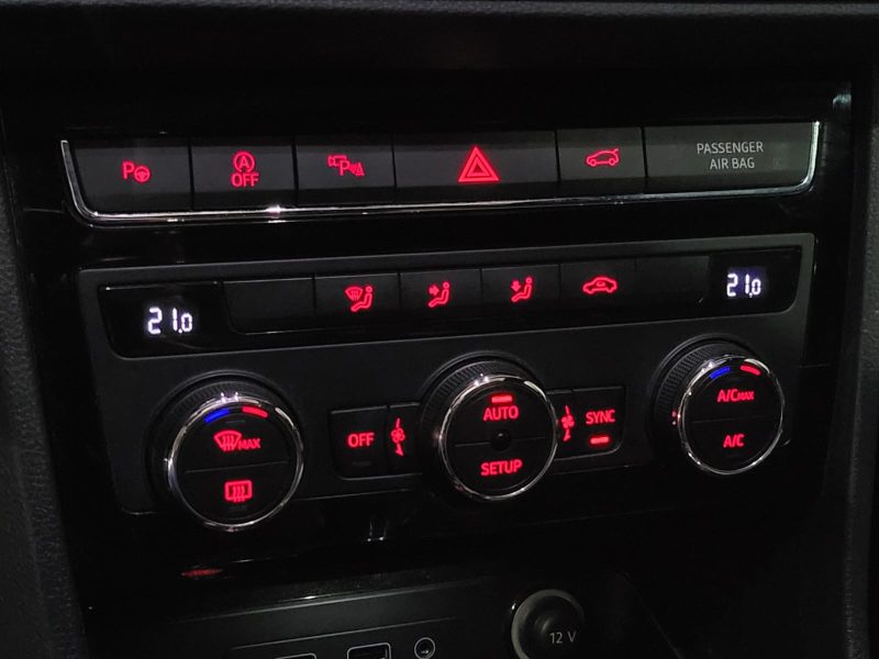 SEAT ATECA 1.5 TSI 150cv Xcellence Boîte Auto DSG 1ère Main