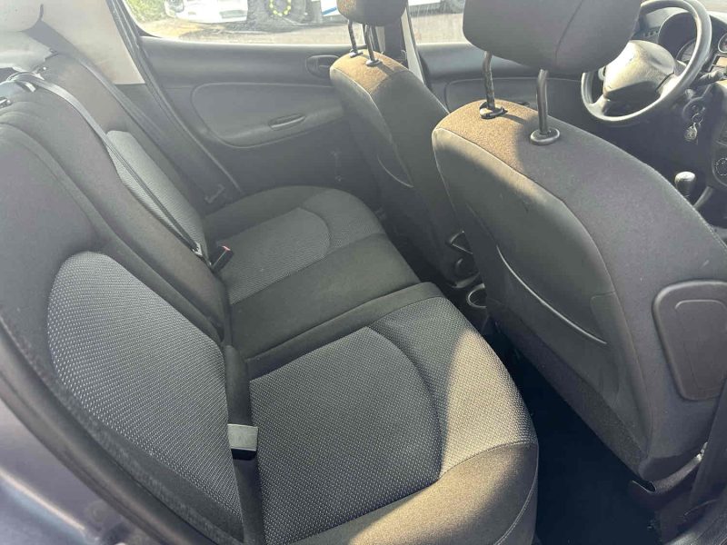 PEUGEOT 206+ 1.4 HDI 70CH BLUE LION TRENDY 5P CLIM