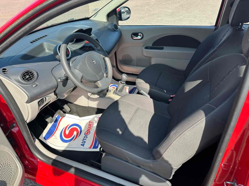 Renault TWINGO II 1.2 Dynamique 58CH 