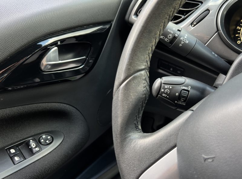 CITROEN DS3 PHASE 2 CHIC 1.2 110 PREMIERE MAIN GPS CAMERA RECUL BLUETOOTH CRIT AIR 1 - GARANTE 1 AN