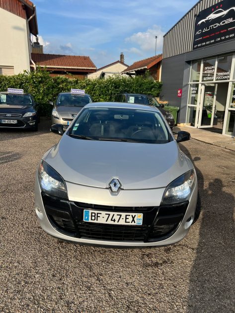 RENAULT MEGANE III coupé 1.5dci 