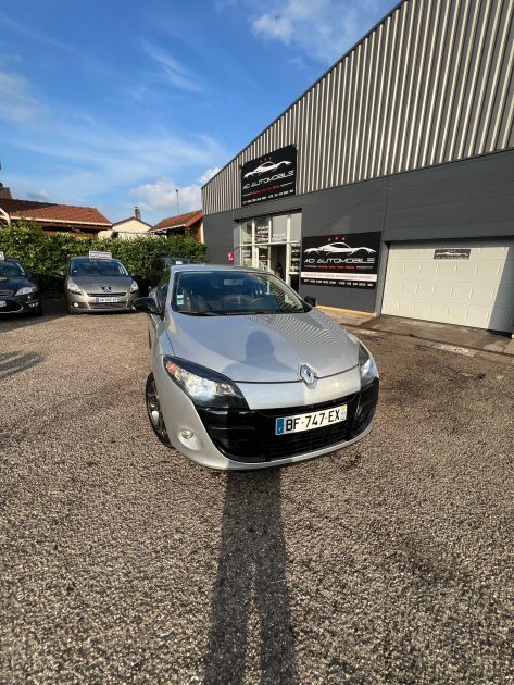 RENAULT MEGANE III coupé 1.5dci 