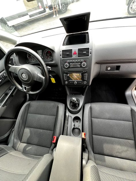 Volkswagen  Touran 1.2 tsi 7 places 2010
