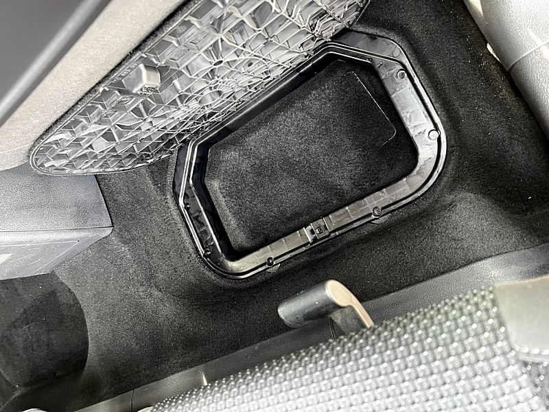 Volkswagen  Touran 1.2 tsi 7 places 2010