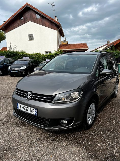 Volkswagen  Touran 1.2 tsi 7 places 2010