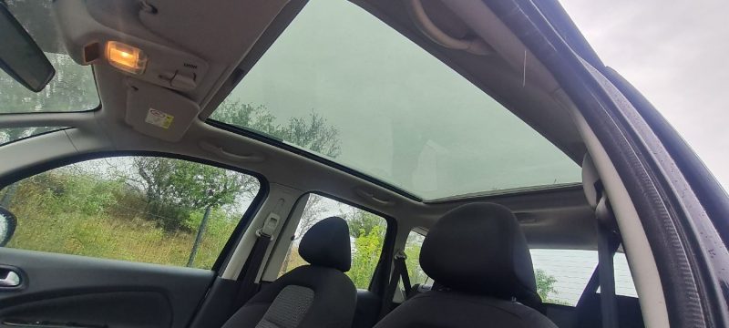 CITROEN C3 PICASSO 2014 musicbox