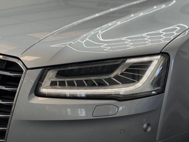 AUDI A8 3.0 V6 TDI CLEAN DIESEL QUATTRO 258ch AVUS EXTENTED GARANTIE 12 MOIS, HISTORIQUE COMPLET
