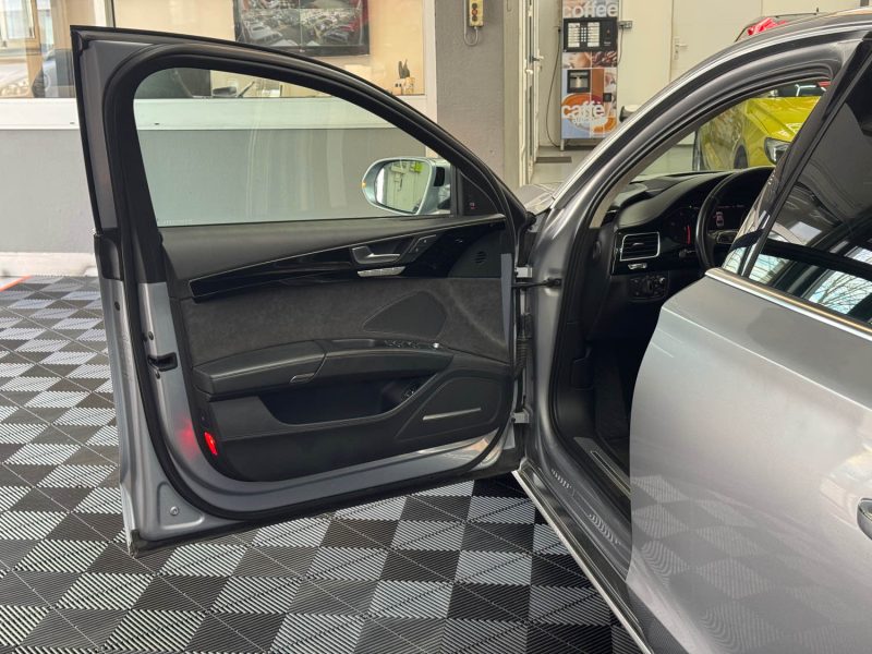 AUDI A8 3.0 V6 TDI CLEAN DIESEL QUATTRO 258ch AVUS EXTENTED GARANTIE 12 MOIS, HISTORIQUE COMPLET