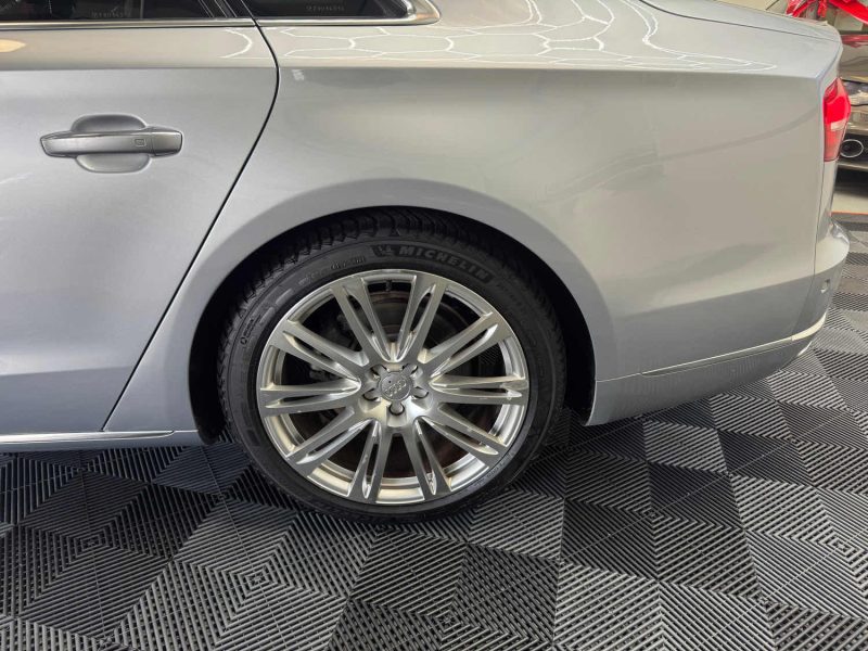 AUDI A8 3.0 V6 TDI CLEAN DIESEL QUATTRO 258ch AVUS EXTENTED GARANTIE 12 MOIS, HISTORIQUE COMPLET