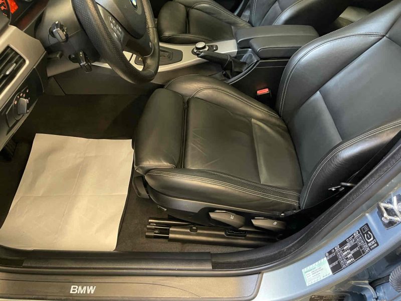 B.M.W. SERIE 3 2006