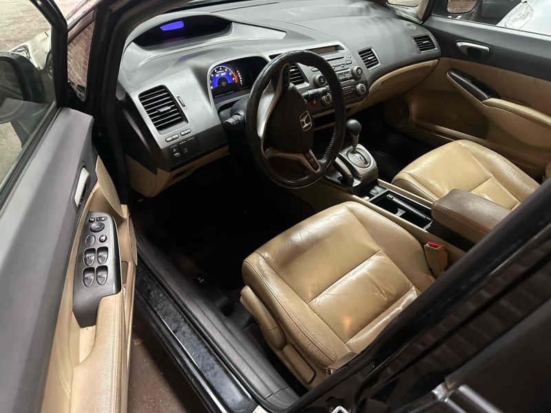 HONDA Civic Berline Hybrid 1.3 i-VTEC IMA 95cv CVT Boîte auto