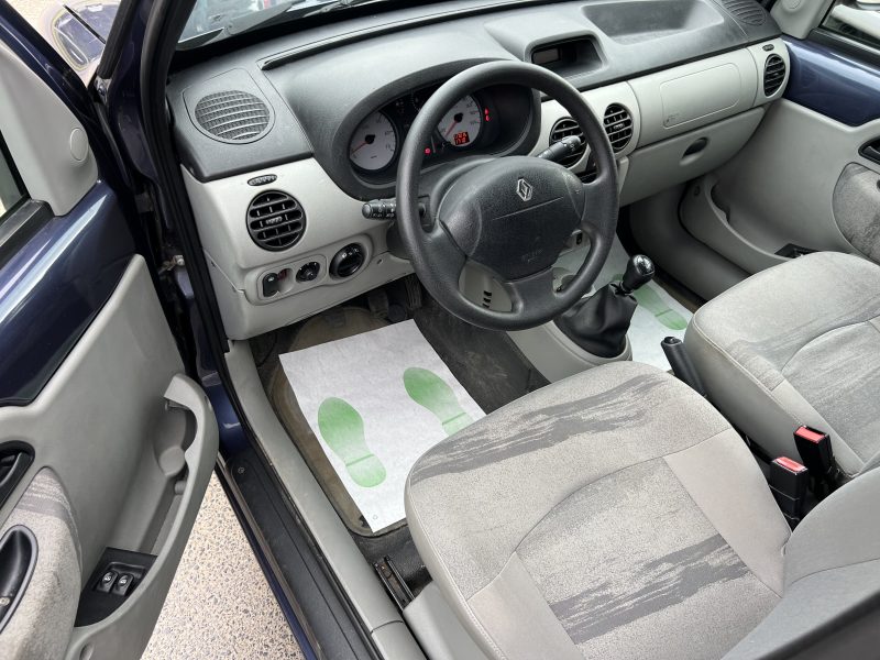 RENAULT KANGOO (2) TPMR 1.5 DCI 80 AMENAGE TRANSPORT HANDICAPE FAUTEUIL / 5 PORTES - GARANTIE 1 AN