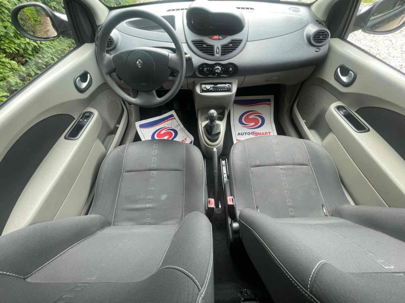 RENAULT TWINGO 2008 1.2 16V (76Ch)