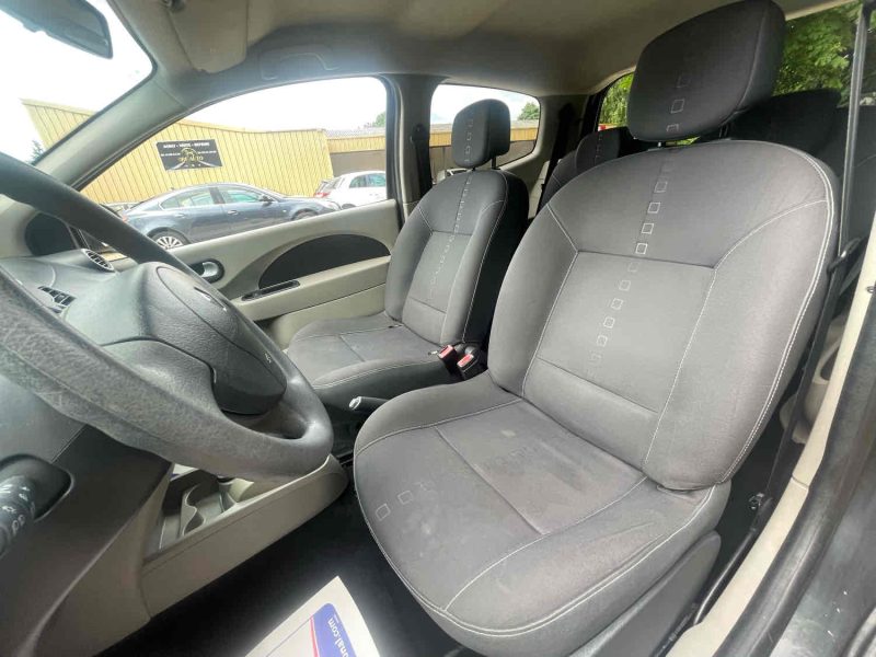 RENAULT TWINGO 2008 1.2 16V (76Ch)