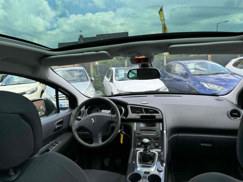 PEUGEOT 3008 1.6 HDI 112 ACTIVE