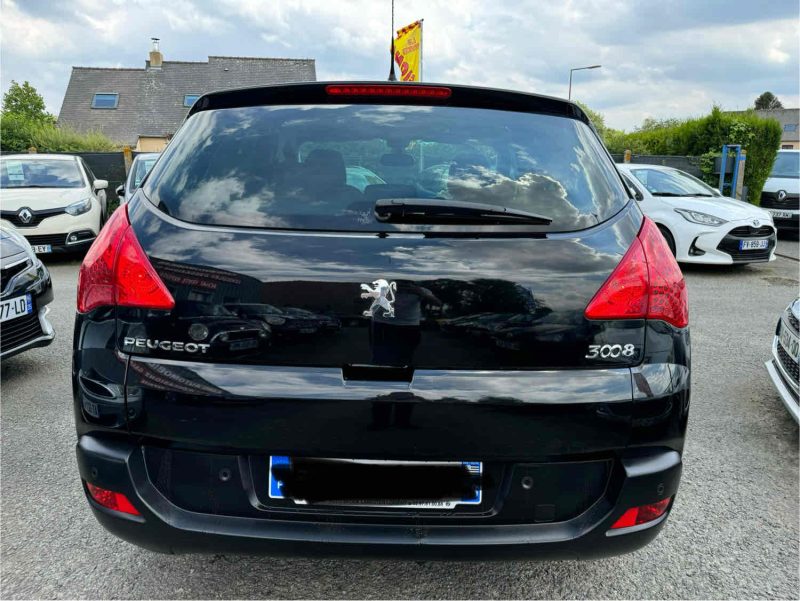PEUGEOT 3008 1.6 HDI 112 ACTIVE