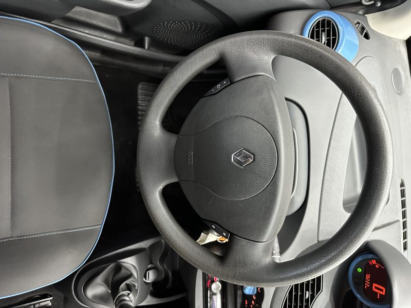 RENAULT TWINGO II 2012