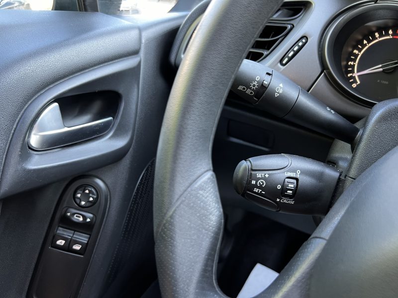 CITROEN C3 II PHASE 1.0 68 PREMIERE MAIN / CLIMATISATION REGULATEUR USB CRIT AIR 1 - GARANTIE 1 AN