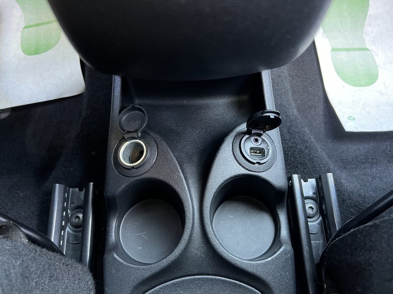 CITROEN C3 PICASSO 1.4 VTI 95 Cv TOIT PANORAMIQUE BLUETOOTH REGULATEUR CRIT AIR 1 - GARANTIE 1 AN